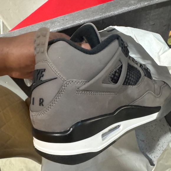 Jordan 4 retro cave stones before drop pre release main image 8